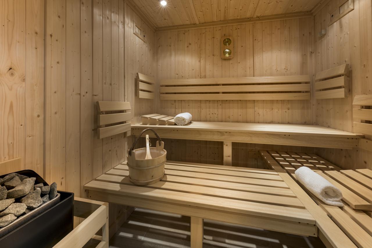 Bed and Breakfast Domaine Du Bois Des Anges Germigny-l'Eveque Экстерьер фото