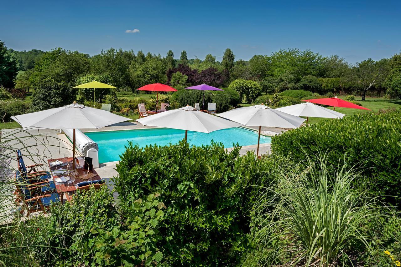 Bed and Breakfast Domaine Du Bois Des Anges Germigny-l'Eveque Экстерьер фото