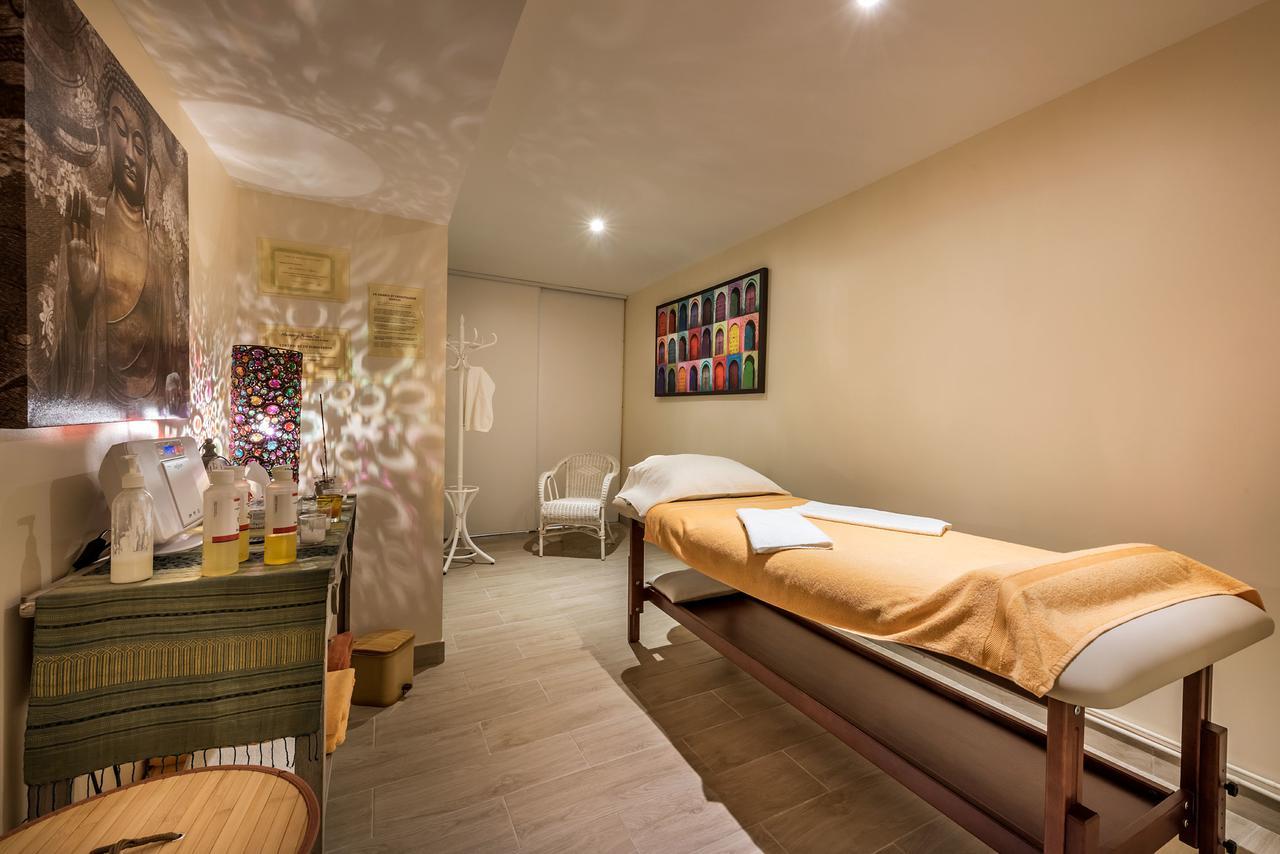 Bed and Breakfast Domaine Du Bois Des Anges Germigny-l'Eveque Экстерьер фото